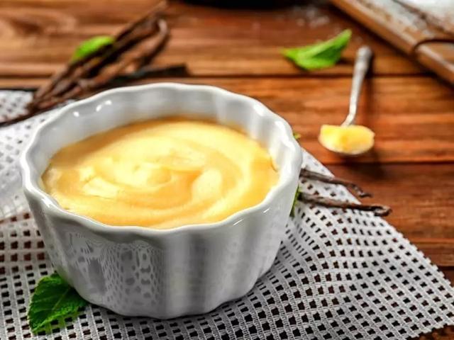 Leckerer Vanillepudding zum Selbermachen - so geht Leckerer Vanillepudding zum Selbermachen - so geht