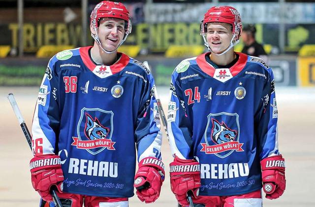 Kein Tor verpassen: Verfolge die Selber Wölfe live im Ticker