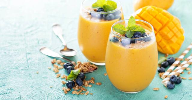 Natürliche Eiweißshakes selbst herstellen: Einfache Rezepte für zu Hause