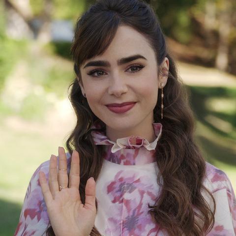 "Emily in Paris: Neue Staffel bestätigt - Wann kommt Staffel 4?" "Emily in Paris: Neue Staffel bestätigt - Wann kommt Staffel 4?"