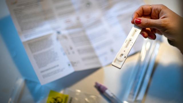 Positiver Schnelltest in Bayern: Isolationspflicht entfällt, aber Maskenpflicht bleibt bestehen Positiver Schnelltest in Bayern: Isolationspflicht entfällt, aber Maskenpflicht bleibt bestehen