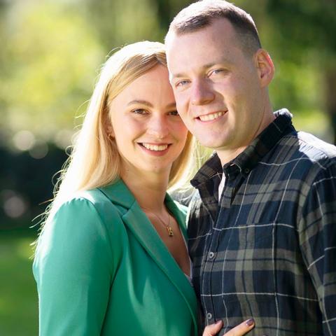 Hintergründe und Geheimnisse: Annas Perückenwahl in "Bauer sucht Frau" Hintergründe und Geheimnisse: Annas Perückenwahl in "Bauer sucht Frau"