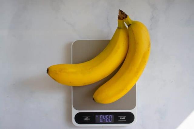 Der essbare Anteil einer Banane: Wie viel Prozent des Gesamtgewichts kann man wirklich essen? Der essbare Anteil einer Banane: Wie viel Prozent des Gesamtgewichts kann man wirklich essen?