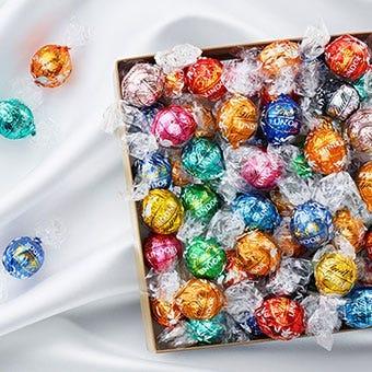 Entdecken Sie die verschiedenen Geschmacksrichtungen der Lindor Kugeln Entdecken Sie die verschiedenen Geschmacksrichtungen der Lindor Kugeln