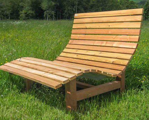 Entspannung pur im eigenen Garten: Bauanleitung für ein selbstgebautes Waldsofa Entspannung pur im eigenen Garten: Bauanleitung für ein selbstgebautes Waldsofa