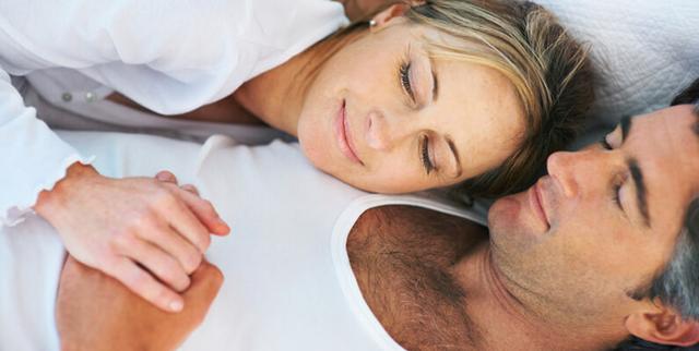 Erektionsstörungen: Die Rolle der Frau und wie sie helfen kann Erektionsstörungen: Die Rolle der Frau und wie sie helfen kann