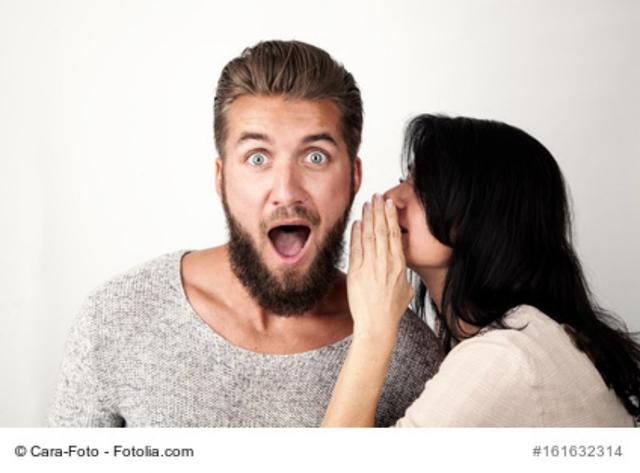 Die Entscheidung: Wann und wie soll man über eine Schwangerschaft informieren? Die Entscheidung: Wann und wie soll man über eine Schwangerschaft informieren?