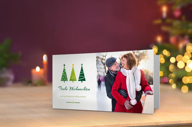 Professionelle Klappkarten mit Foto: Hochwertige Qualität und vielfältige Gestaltungsmöglichkeiten Professionelle Klappkarten mit Foto: Hochwertige Qualität und vielfältige Gestaltungsmöglichkeiten