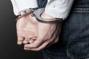 Wann greift die Polizei bei Haftbefehl zur Erzwingungshaft ein? Wann greift die Polizei bei Haftbefehl zur Erzwingungshaft ein?