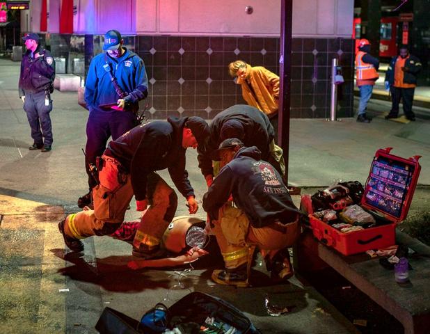 1. Fentanyl - Die tödlichste Droge Amerikas 1. Fentanyl - Die tödlichste Droge Amerikas
