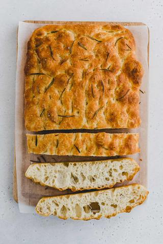 Selbermachen: Köstliche Focaccia in wenigen Schritten Selbermachen: Köstliche Focaccia in wenigen Schritten