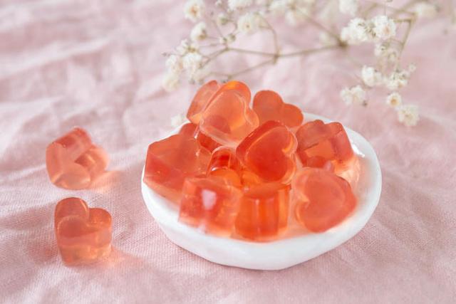 DIY-Fruchtgummi: Leckere Nascherei zum Selbermachen DIY-Fruchtgummi: Leckere Nascherei zum Selbermachen