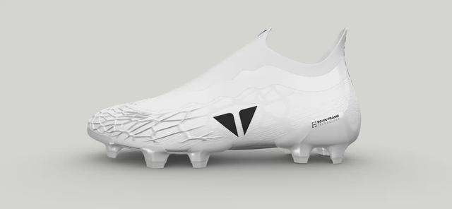 Individuelle Fußballschuhe gestalten: Null Energieverlust und optimale Traktion dank innovativer Vorfußsohle Individuelle Fußballschuhe gestalten: Null Energieverlust und optimale Traktion dank innovativer Vorfußsohle