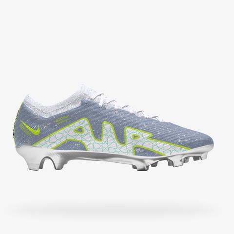 Personalisierte Fußballschuhe gestalten: Maximale Passform und super weiche Innenstruktur für ultimativen Komfort Personalisierte Fußballschuhe gestalten: Maximale Passform und super weiche Innenstruktur für ultimativen Komfort