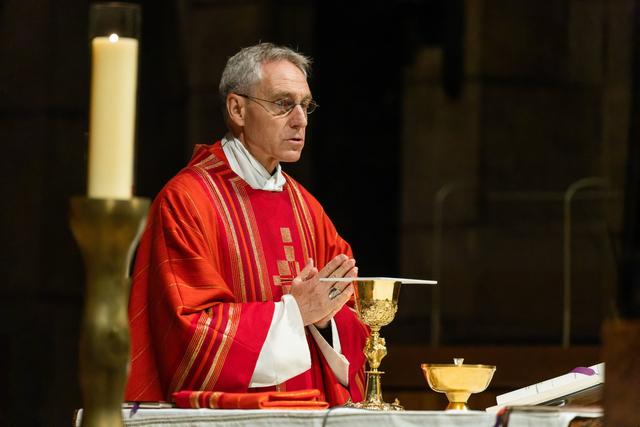 Georg Gänswein in Freiburg: Eine Übersicht über seine gegenwärtigen Projekte Georg Gänswein in Freiburg: Eine Übersicht über seine gegenwärtigen Projekte
