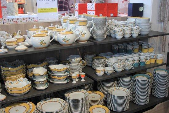 Sparen Sie beim Kauf von Selb Porzellan im Fabrikverkauf Sparen Sie beim Kauf von Selb Porzellan im Fabrikverkauf