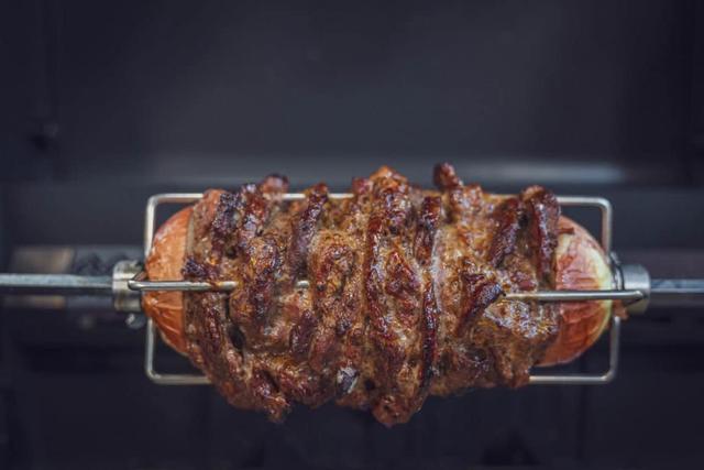 Leckeres Gyros vom Spieß: Mit diesem Rezept kannst du es selbst zubereiten