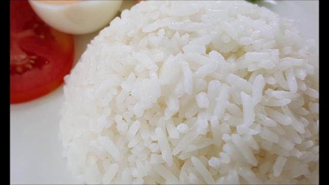 Reis vom Vortag: Wie lange kann man ihn aufbewahren und wieder aufwärmen? Reis vom Vortag: Wie lange kann man ihn aufbewahren und wieder aufwärmen?