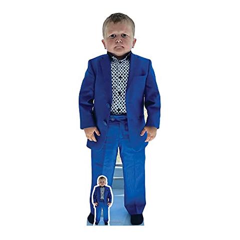 Das wahre Alter von "Mini Khabib" Hasbulla Magomedov enthüllt