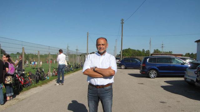 TSV Allach fordert Licht für die Enterstraße – Gefahr besonders für 400 Kinder und Jugendliche TSV Allach fordert Licht für die Enterstraße – Gefahr besonders für 400 Kinder und Jugendliche