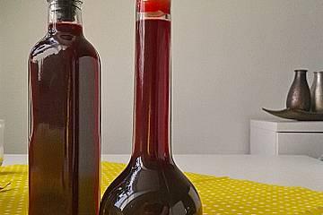 Himbeeressig leicht selbst gemacht: Süßer Essig für Salate und Soßen Himbeeressig leicht selbst gemacht: Süßer Essig für Salate und Soßen