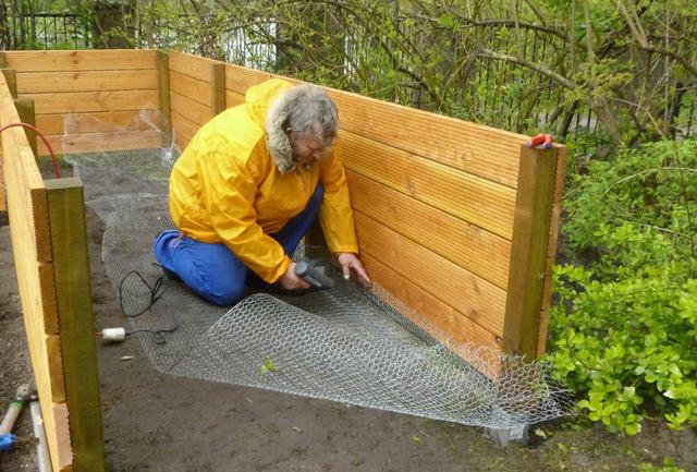 Holz-Hochbeet selber bauen: Detaillierte Anleitung mit PDF zum Download Holz-Hochbeet selber bauen: Detaillierte Anleitung mit PDF zum Download