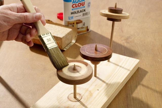Holzspielzeug selber machen: Schritt-für-Schritt-Anleitung für individuelle Kreationen Holzspielzeug selber machen: Schritt-für-Schritt-Anleitung für individuelle Kreationen
