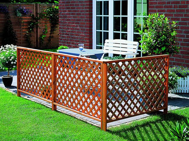 Kreative Möglichkeiten: Holzzaun selber bauen für individuellen Gartenzaun