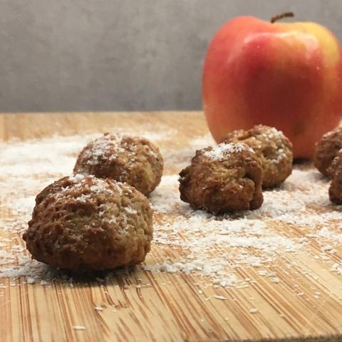 Selbstgemachte Hundeleckerlis als gesunde Geschenkidee: 5 einfache Rezepte zum Ausprobieren Selbstgemachte Hundeleckerlis als gesunde Geschenkidee: 5 einfache Rezepte zum Ausprobieren