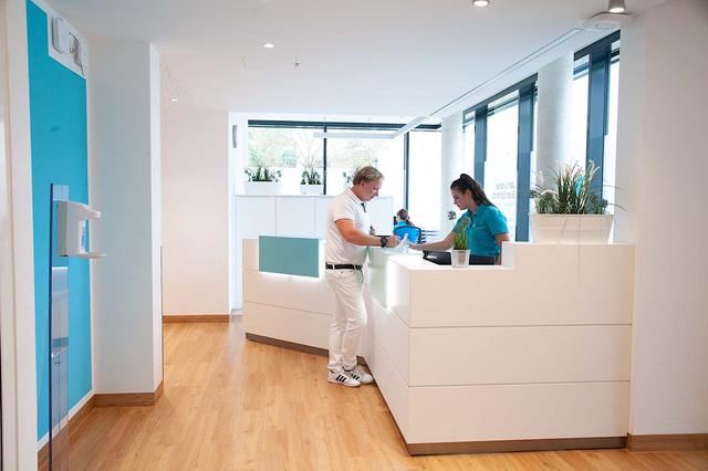 Effektive Behandlung von Wirbelsäulenbeschwerden, Arthrose und Schulterschmerzen in Wanne-Eickel Effektive Behandlung von Wirbelsäulenbeschwerden, Arthrose und Schulterschmerzen in Wanne-Eickel