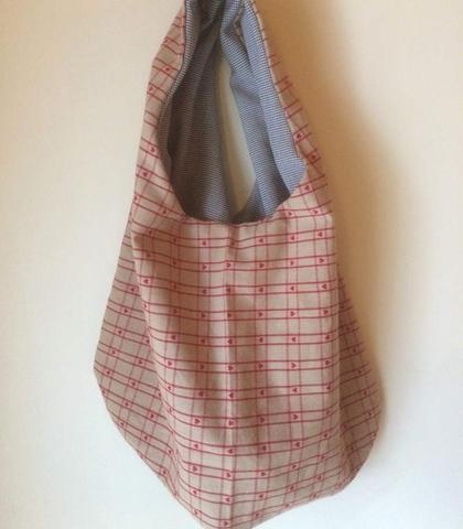 Schritt-für-Schritt Anleitungen: Keine Angst vor dem Nähen von Taschen Schritt-für-Schritt Anleitungen: Keine Angst vor dem Nähen von Taschen