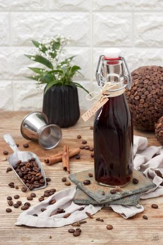 Selbstgemachter Kaffeelikör: Perfektes Geschenk mit individuellen Rezeptideen