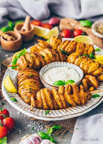 Knusprige Kartoffelspiralen selbstgemacht: So gelingt die beliebte Streetfood-Spezialität zuhause Knusprige Kartoffelspiralen selbstgemacht: So gelingt die beliebte Streetfood-Spezialität zuhause