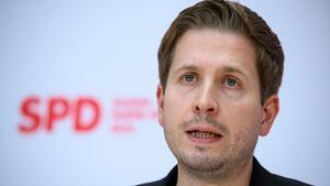 Die Karriere von Kevin Kühnert: Vom Medienunternehmen zur Politikwissenschaft und Soziologie Die Karriere von Kevin Kühnert: Vom Medienunternehmen zur Politikwissenschaft und Soziologie