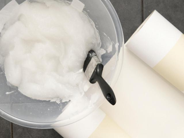 Kleister aus Mehl oder Stärke: Welche Variante eignet sich besser? Kleister aus Mehl oder Stärke: Welche Variante eignet sich besser?