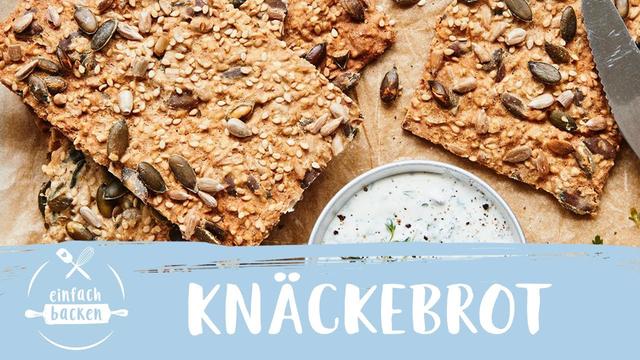 Knuspriges Knäckebrot zuhause backen - So geht Knuspriges Knäckebrot zuhause backen - So geht