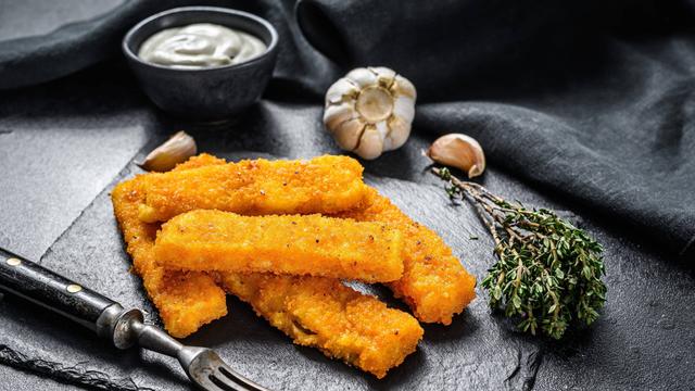 Selbstgemachte Fischstäbchen: So gelingt die perfekte Panade