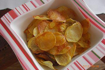Leckere Kartoffelchips selbst gemacht: Knusprig und würzig