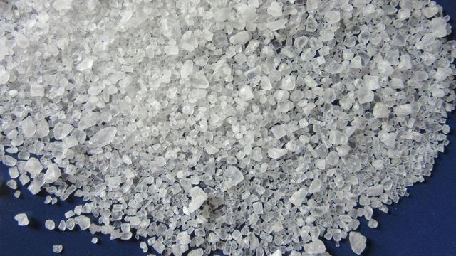 Hausmittel gegen Schnupfen: So einfach können Sie eine Kochsalzlösung selber machen Hausmittel gegen Schnupfen: So einfach können Sie eine Kochsalzlösung selber machen