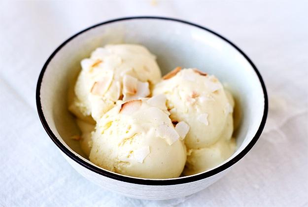 Genießer-Tipp: Selbstgemachtes Kokos-Eis ohne Eismaschine