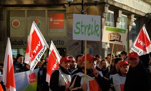 Streikverbot für Beamte: Alternativen zur Beteiligung an Demonstrationen Streikverbot für Beamte: Alternativen zur Beteiligung an Demonstrationen