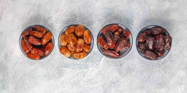 Datteln für Hunde: Gesundheitliche Vorteile und Integration in die Ernährung Datteln für Hunde: Gesundheitliche Vorteile und Integration in die Ernährung