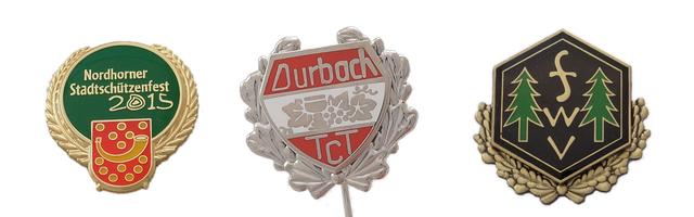 Vielseitige Möglichkeiten: Individuelle Anstecknadeln für jeden Anlass Vielseitige Möglichkeiten: Individuelle Anstecknadeln für jeden Anlass