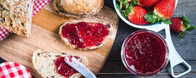 Erdbeermarmelade selbst gemacht: Tipps und Tricks für den besonderen Geschmack