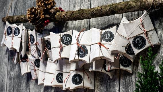 Schöne und originelle Adventskalender selbst gestalten Schöne und originelle Adventskalender selbst gestalten
