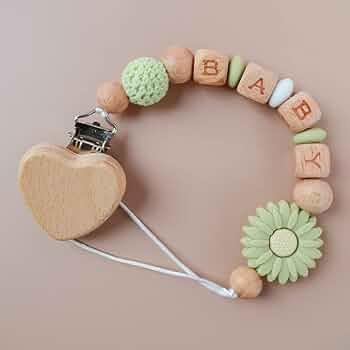 Persönliche Schnullerkette mit Namen basteln - einzigartiges Geschenk zur Geburt Persönliche Schnullerkette mit Namen basteln - einzigartiges Geschenk zur Geburt