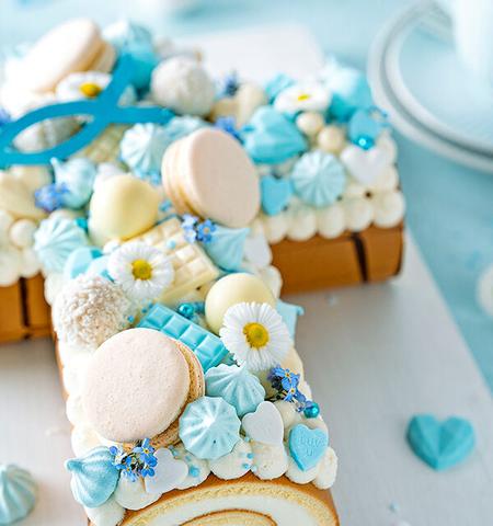 Kreative Tauftorten-Rezepte: So einfach kannst du eine Tauftorte selber machen Kreative Tauftorten-Rezepte: So einfach kannst du eine Tauftorte selber machen