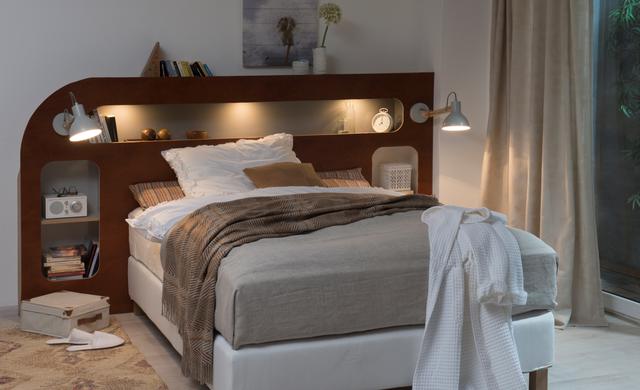 Kreatives DIY-Projekt: Eigenes Bettkopfteil mit praktischer Ablage konstruieren Kreatives DIY-Projekt: Eigenes Bettkopfteil mit praktischer Ablage konstruieren