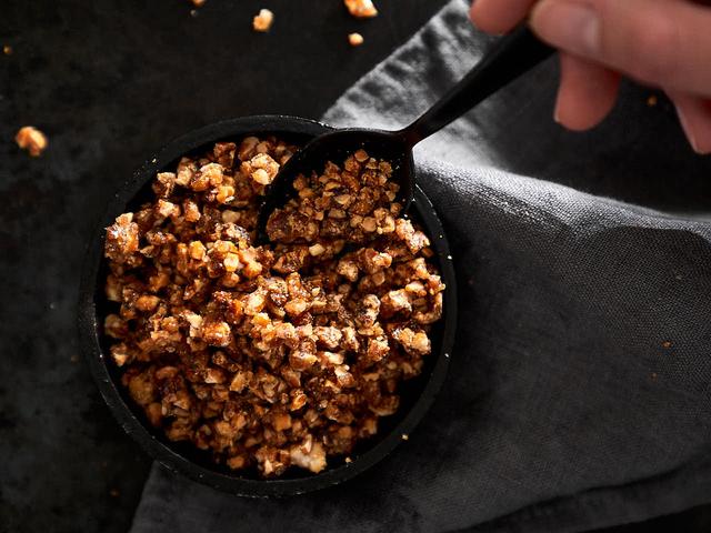 Krokant selber machen: Einfaches Rezept für crunchy Toppings Krokant selber machen: Einfaches Rezept für crunchy Toppings