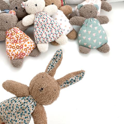 Individuelle Geschenkidee: Kuscheltiere selber nähen und personalisieren Individuelle Geschenkidee: Kuscheltiere selber nähen und personalisieren